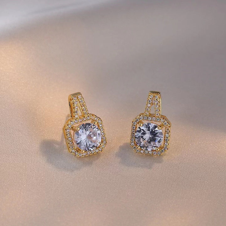 Gold square halo zircon necklace, earrings and ring