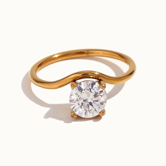 Solitaire Ring Curved Band Round-Cut Stone